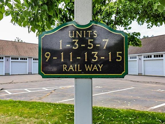 3rd image of 11 Rail Way
