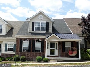 2150 Hidden Meadows Ave, Pennsburg, PA 18073