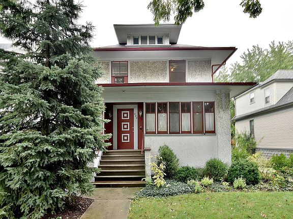 2nd image of 526 Marengo Ave