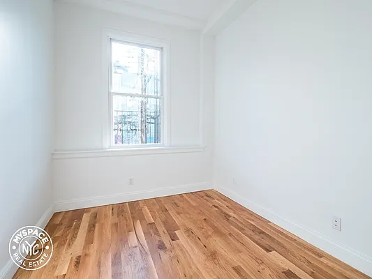 Rented by MySpaceNYC | media 11