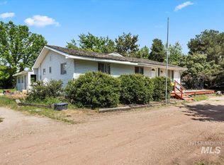 3172 W Beacon Light Rd, Eagle, ID 83616