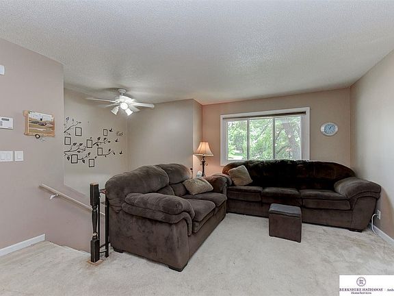 3rd image of 2801 Nebraska Dr
