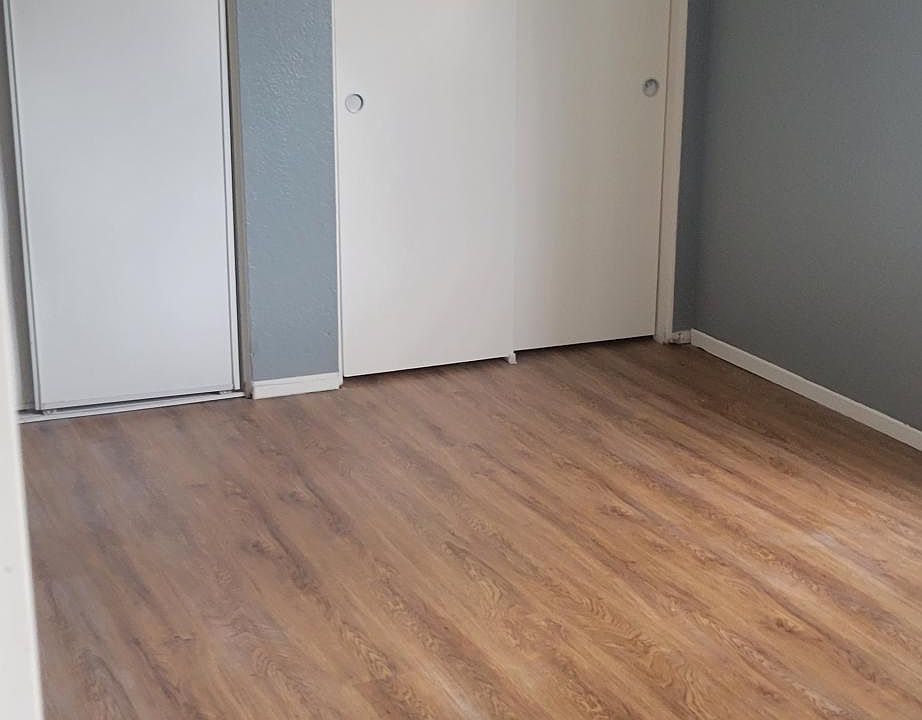 1st image of 1560 W 227th St APT 4