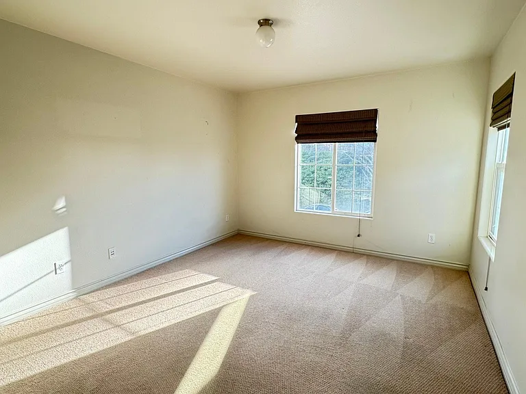 2nd bedroom upstairs