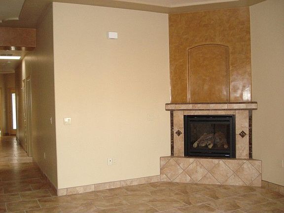 2nd image of 4206A Tres Ninos
