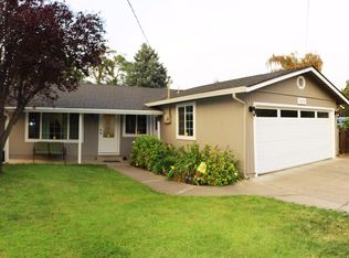 1471 Hillcourt St, Medford, OR