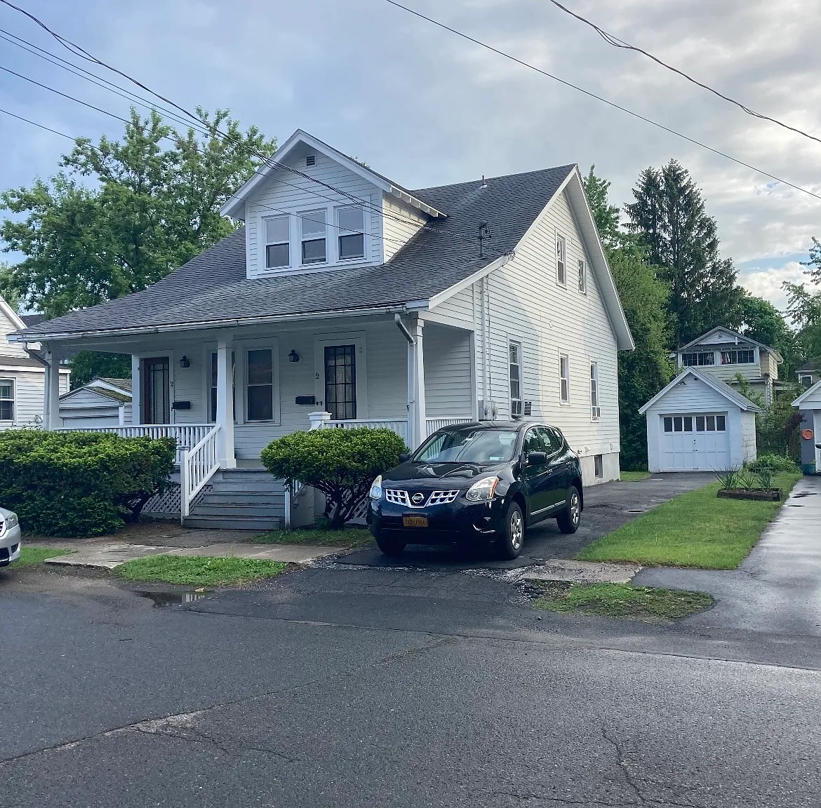 2 Avon Pl — Photo 1