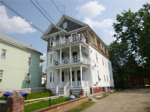 404-408 Potters Ave, Providence, RI 02907