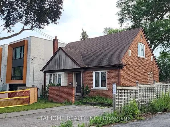 6 Vonda Ave, Toronto, ON M2N 5E7