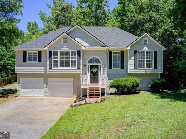 407 Yellowstone Dr, Powder Springs, GA 30127