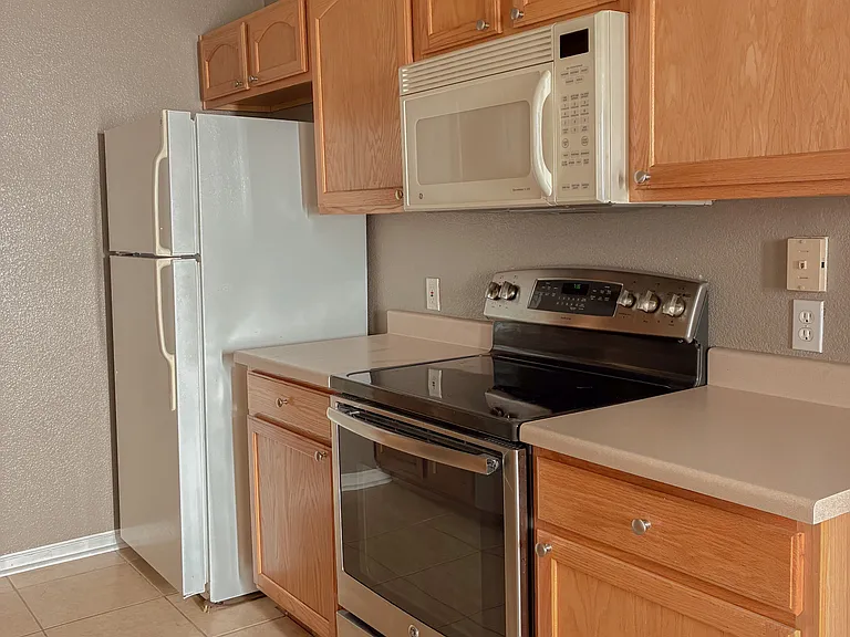 22685 E Ontario Dr — Photo 14
