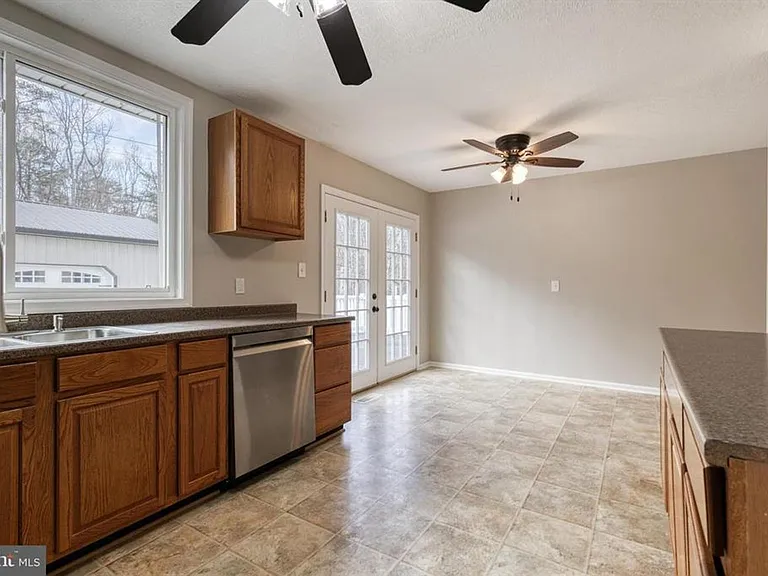 3345 Sudlersville S — Photo 13