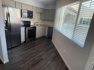 2021 N Swan Rd, Tucson, AZ 85712