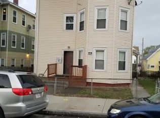 35 Barclay St, Worcester, MA 01604