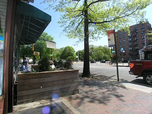 Rented by Townsley & Gay, LLC | media 35