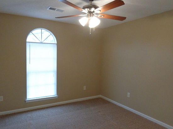 4th image of 7124 Shadow Oaks Dr