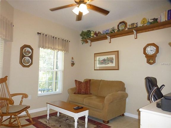 3rd image of 142 Verona Dr