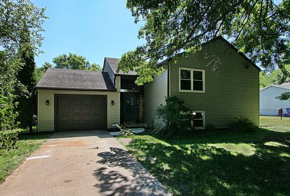 1st image of 180 Heritage Dr