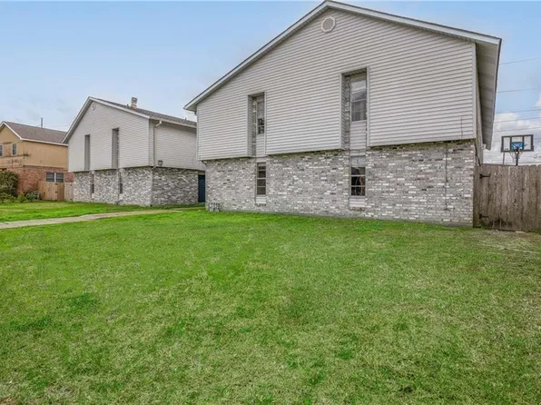 56 Brandon Hall Dr, Destrehan, LA 70047