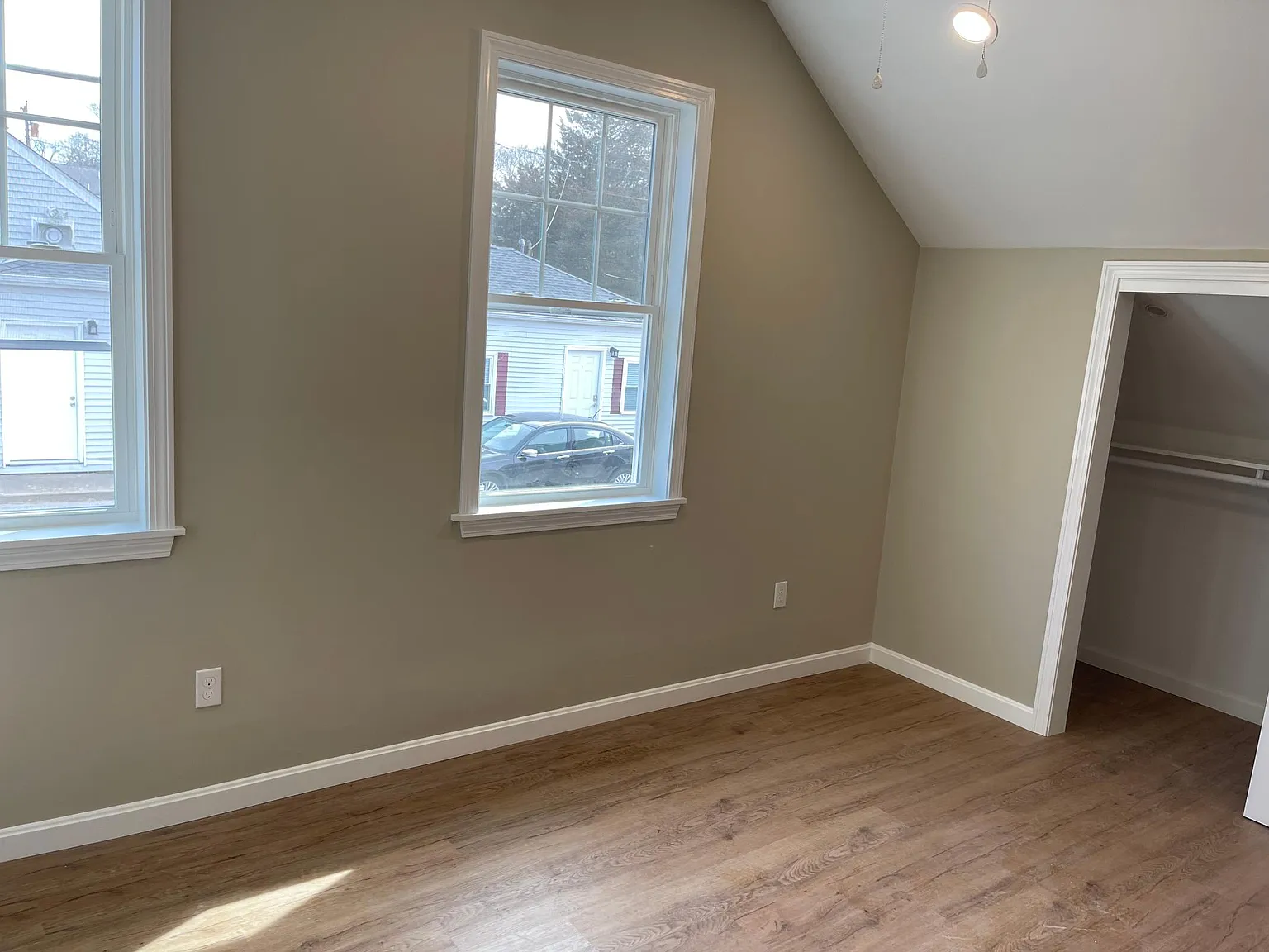 1618 Main St — Photo 3