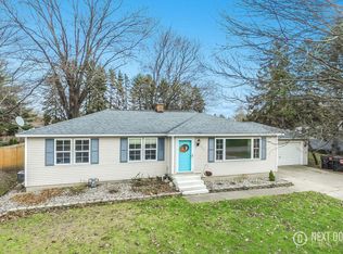 275 S 100th St, Zeeland, MI