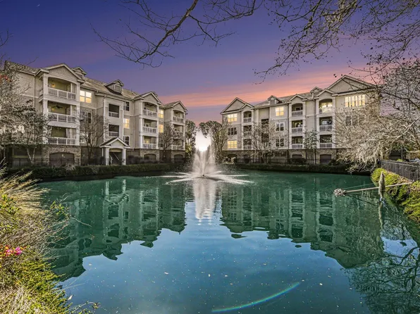 2244 Ashley Crossing Dr Unit 436, Charleston, SC 29414