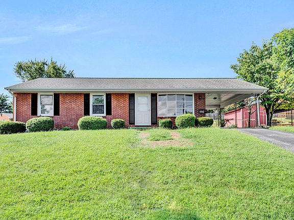 2nd image of 2207 Bainbridge Dr