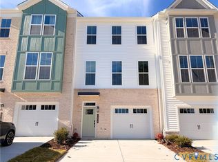 6606 Sunrise Oasis Ln, Midlothian, VA 23112