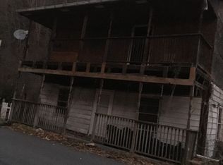 416 Monarch Rd, Saint Charles, VA 24282