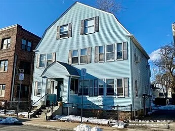 84 Empire St #2 — Photo 12