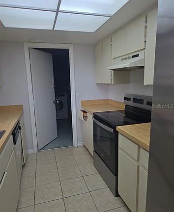 2nd image of 2074 Lanternlight St