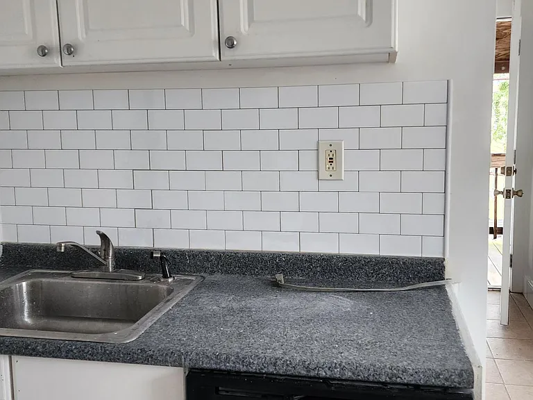 128 East Ave #2-L — Photo 2