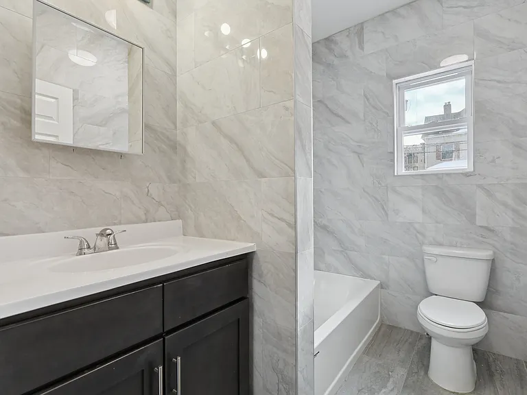 240 Broadway #2 — Photo 14
