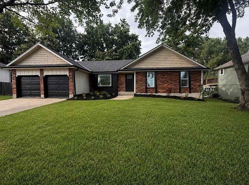 1st image of 1206 W Lucy Webb Rd