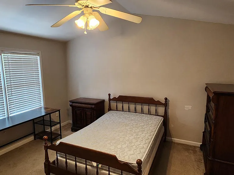 101 Wood Lake Dr #203 — Photo 5