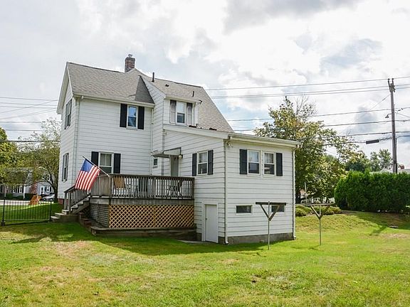 5th image of 410 Nahatan St