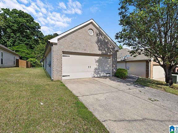 3rd image of 5997 Princess Blvd