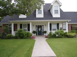 1962 County Road 402, Dime Box, TX 77853