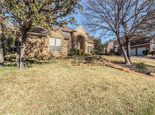 2915 Hillside Dr, Highland Village, TX 75077