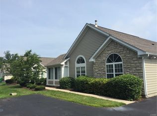 1528 Turnberry Village Dr, Dayton, OH 45458