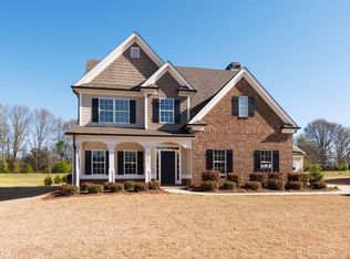 2300 Avalon Dr, Bogart, GA 30622