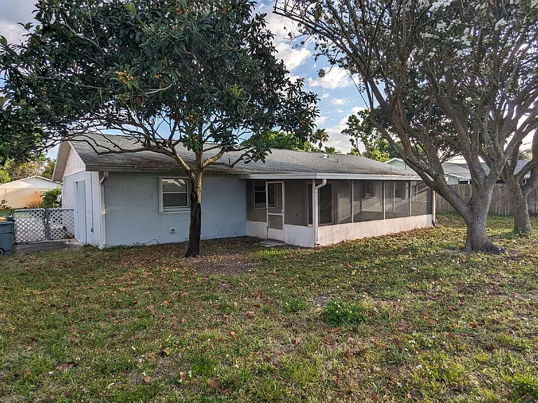 883 Bartel Ln — Photo 14
