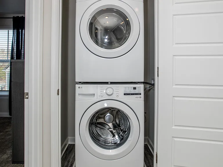 The Reserve at Rivington Townhome Rentals — Photo 24