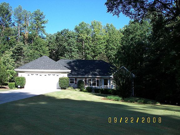 2nd image of 3521 Cherry Creek Ct SE