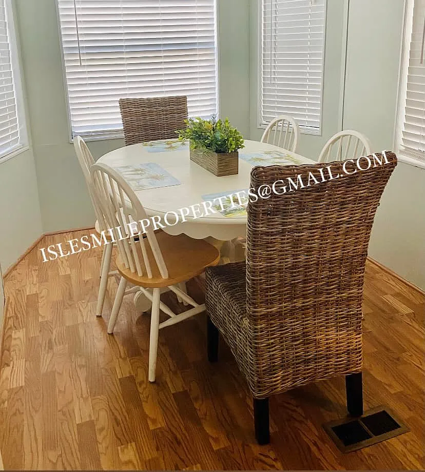 2 bed, 850 sqft, $2,200 — Photo 4