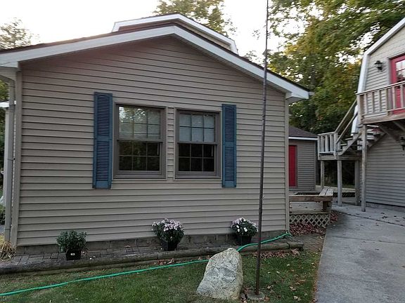 4th image of 09351 Pearl St