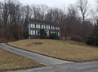 14 Bel Air Dr, Sparta, NJ 07871