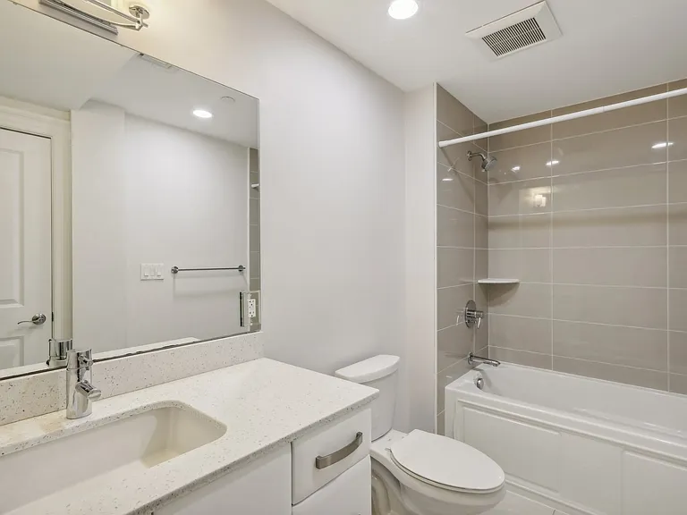 1471 Beacon St #2 — Photo 9