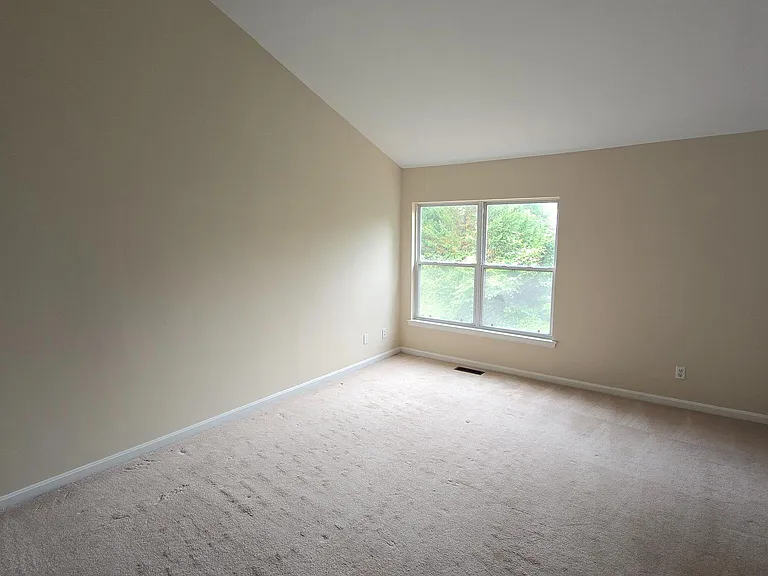 2919 Mainstone Dr — Photo 14