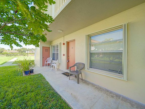 5th image of 12811 SW 43rd Dr APT 125A